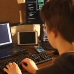 Fungsi Alat Input Komputer & Cara Kerjanya